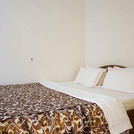 Excellent Studio Apartment In The Center - Kravtsova Lane 13B Kharkiv Bagian luar foto
