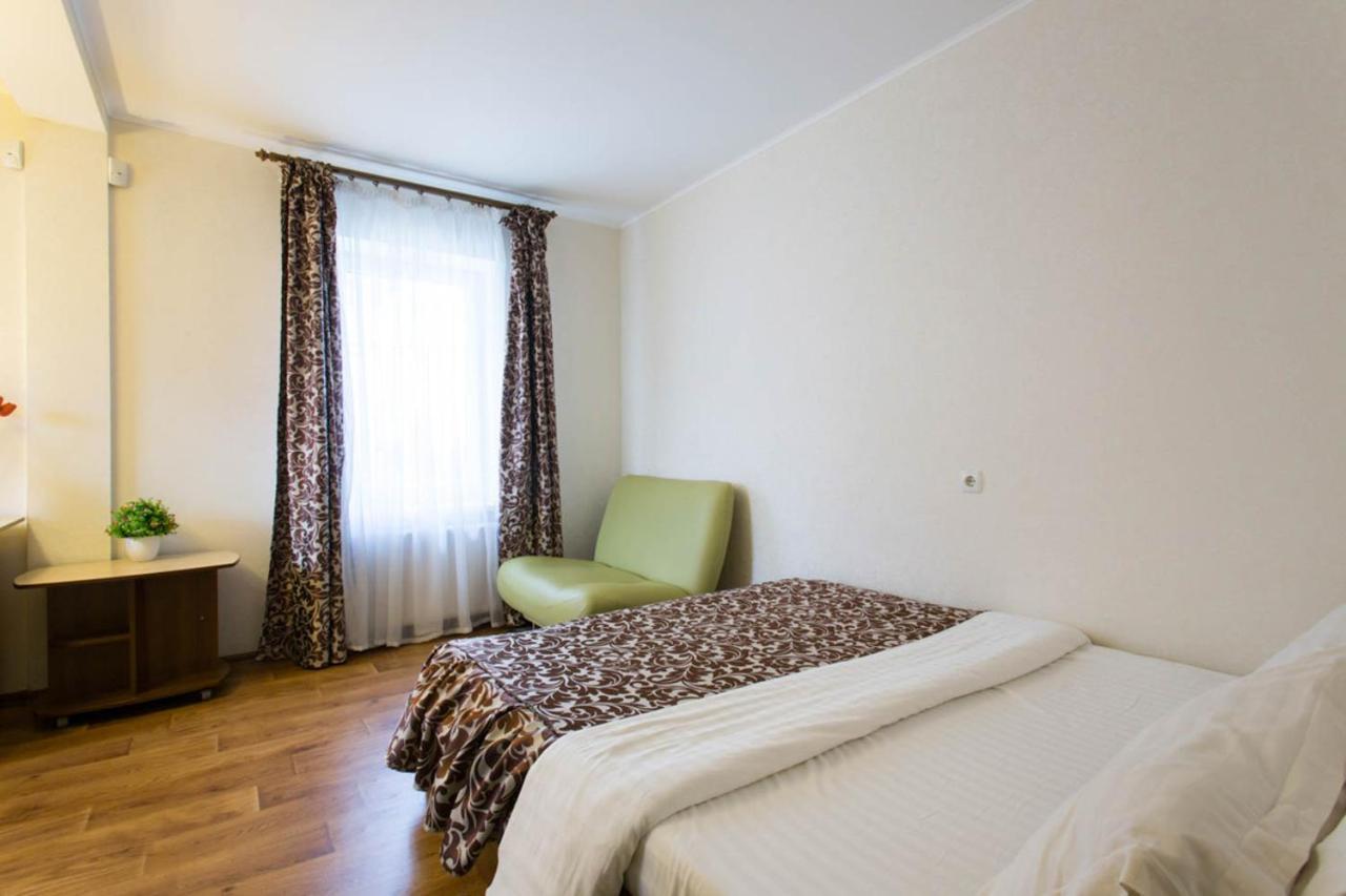Excellent Studio Apartment In The Center - Kravtsova Lane 13B Kharkiv Bagian luar foto