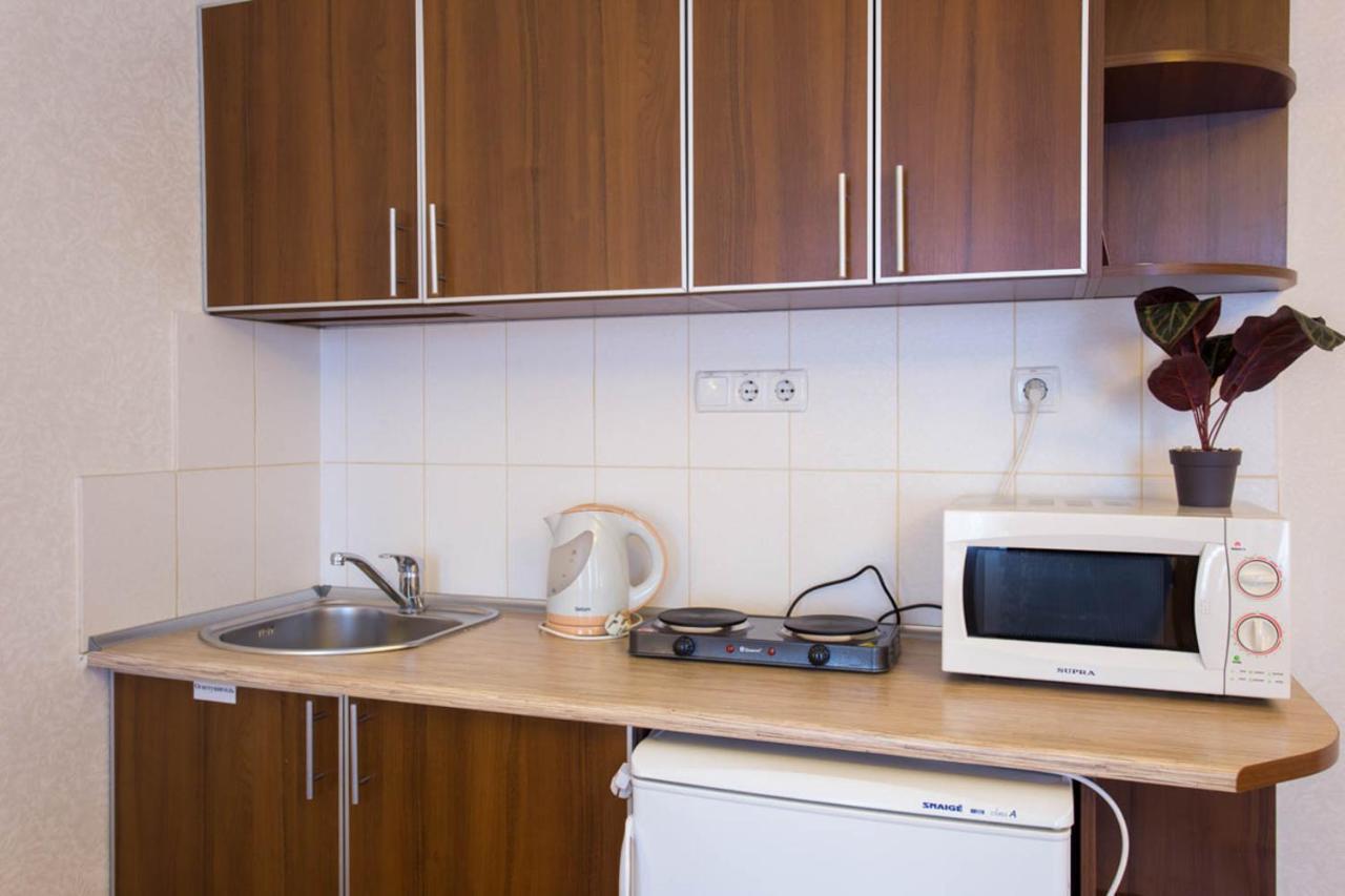 Excellent Studio Apartment In The Center - Kravtsova Lane 13B Kharkiv Bagian luar foto