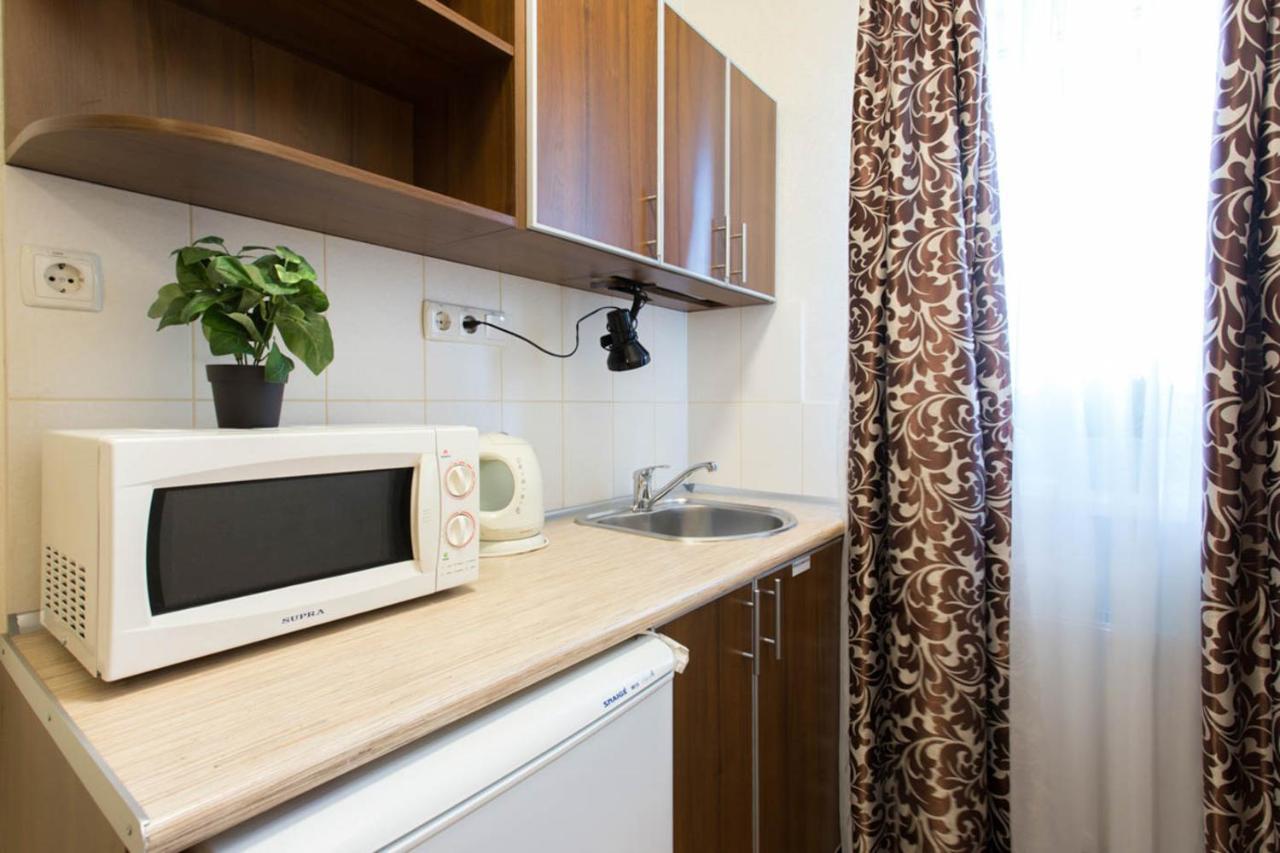Excellent Studio Apartment In The Center - Kravtsova Lane 13B Kharkiv Bagian luar foto