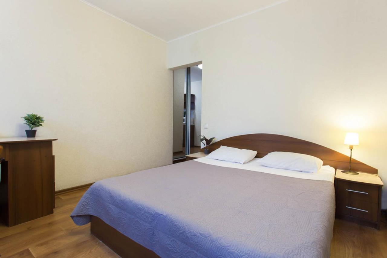 Excellent Studio Apartment In The Center - Kravtsova Lane 13B Kharkiv Bagian luar foto