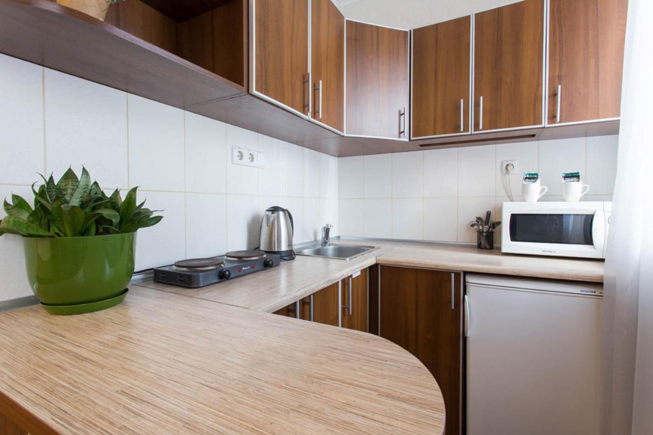 Excellent Studio Apartment In The Center - Kravtsova Lane 13B Kharkiv Bagian luar foto