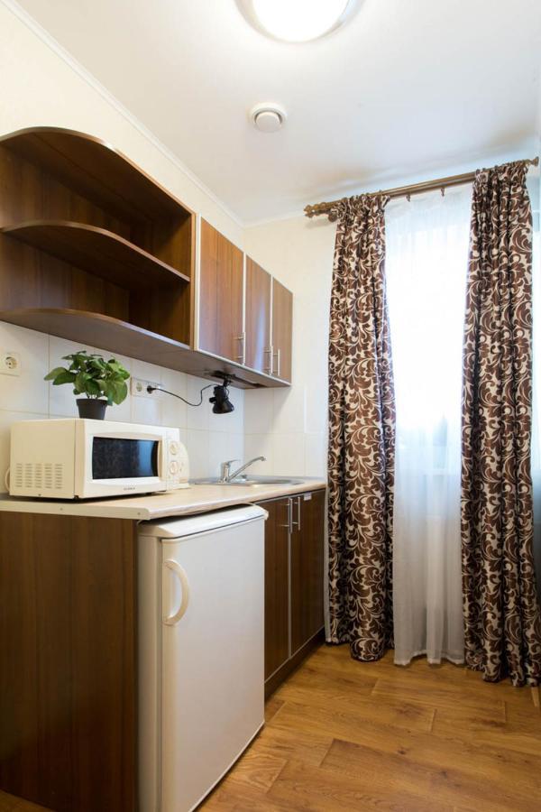 Excellent Studio Apartment In The Center - Kravtsova Lane 13B Kharkiv Bagian luar foto